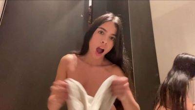 Latin Babe Marianamx Caught Jerking Off in Store Fitting Room on freereelz.com