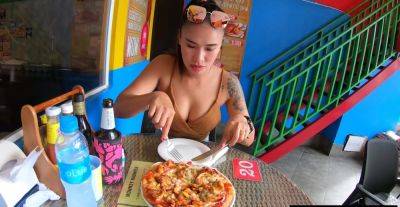 Pizza before making a homemade sex tape with his busty Asian girlfriend - Thailand on freereelz.com