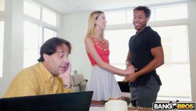 Secret Handjob From My Dad's Blonde Stepdaughter on freereelz.com