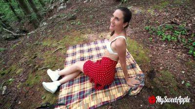 Public Picnic Gone Wild! Horny Brunette Riding Cock Outdoors Begs For A Facial on freereelz.com