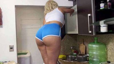 I caught my StepMom in sports shorts, cleaning the kitchen. Her big, curvaceous ass has me hooked. on freereelz.com