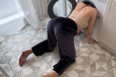 My silly busty blonde stepsister got stuck in a washing machine. I helped her my way on freereelz.com