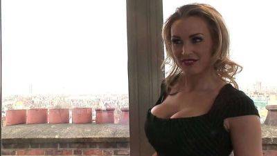 Mature blonde stepmom Tanya Tate fucked while wearing lingerie and high heels on freereelz.com