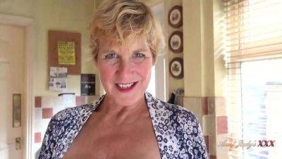 Aunt Judy's Housewife Molly Maracas: A 58-Year-Old MILF Gives You a Hand Job & Blowjob (POV) on freereelz.com