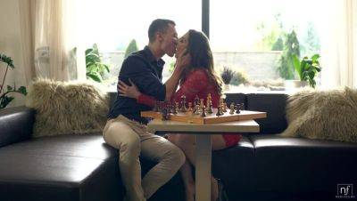 Your Move - S26:E7 on freereelz.com