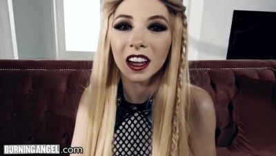 Kenzie Reeves Takes Rough Anal and Hardcore Fisting in Fishnets on freereelz.com